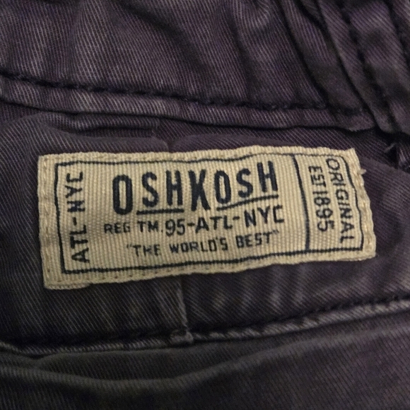 Lot of 3: Pokémon, Oshkosh, and Nike boys size 4-5 - Picture 12 of 14